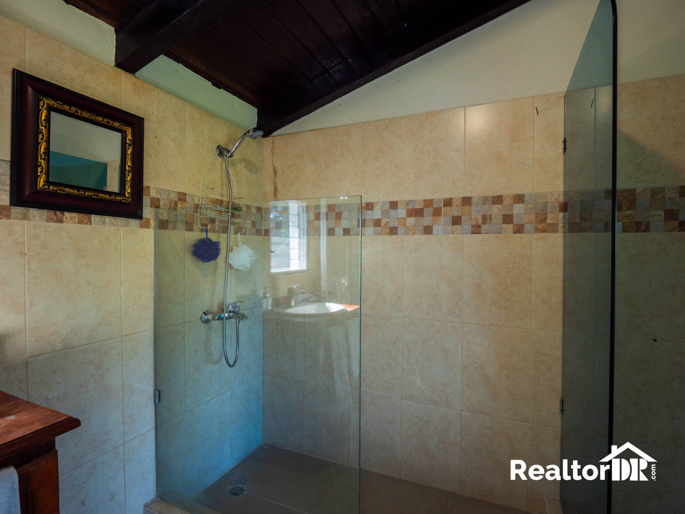 Квартира, 10118 м², 397 000$ — FAKTOR